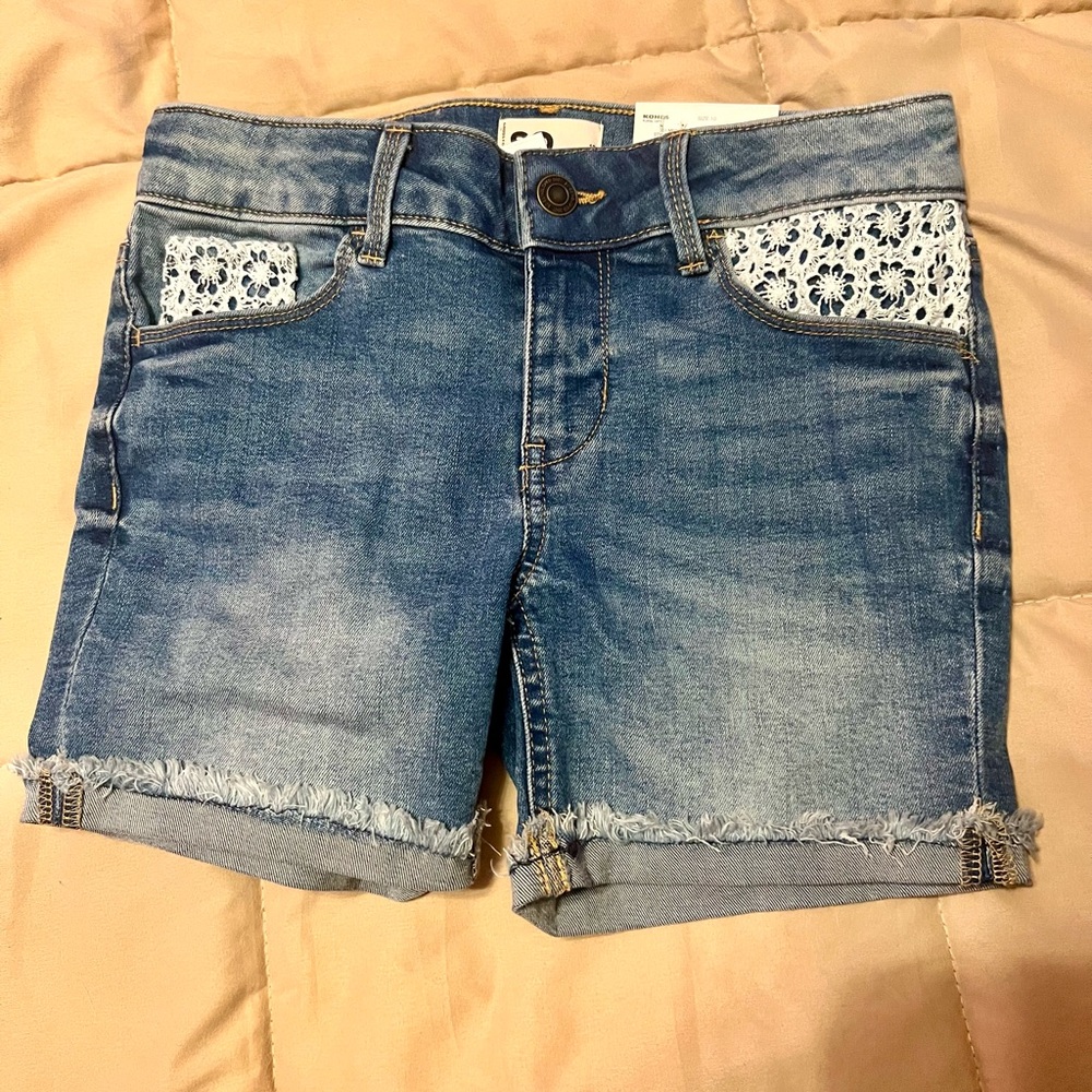 SO Blue Denim Shorts with White Lace Pockets